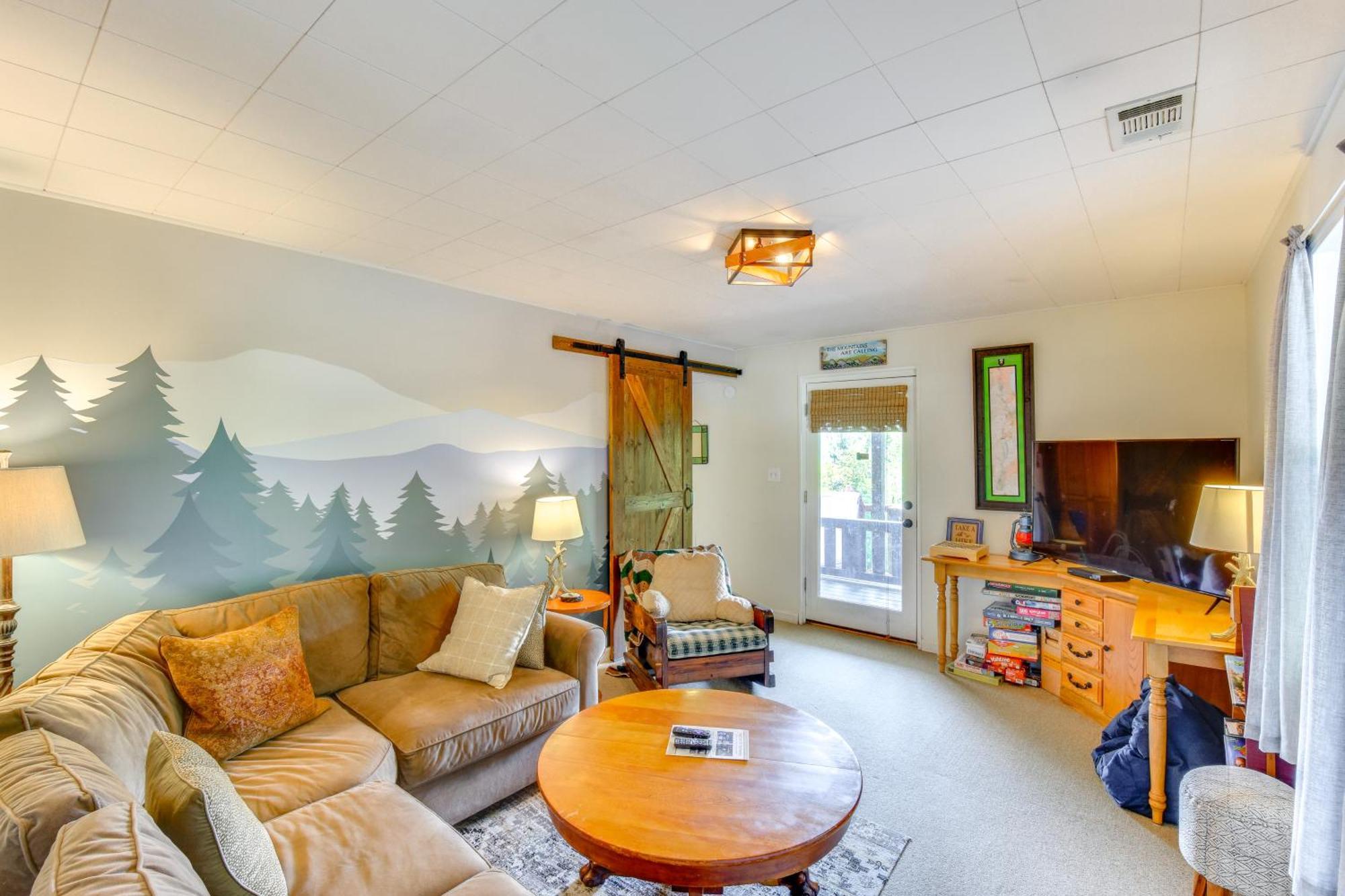 Mountain Cabin With Hot Tub And Fire Pit! Blairsville Exteriér fotografie